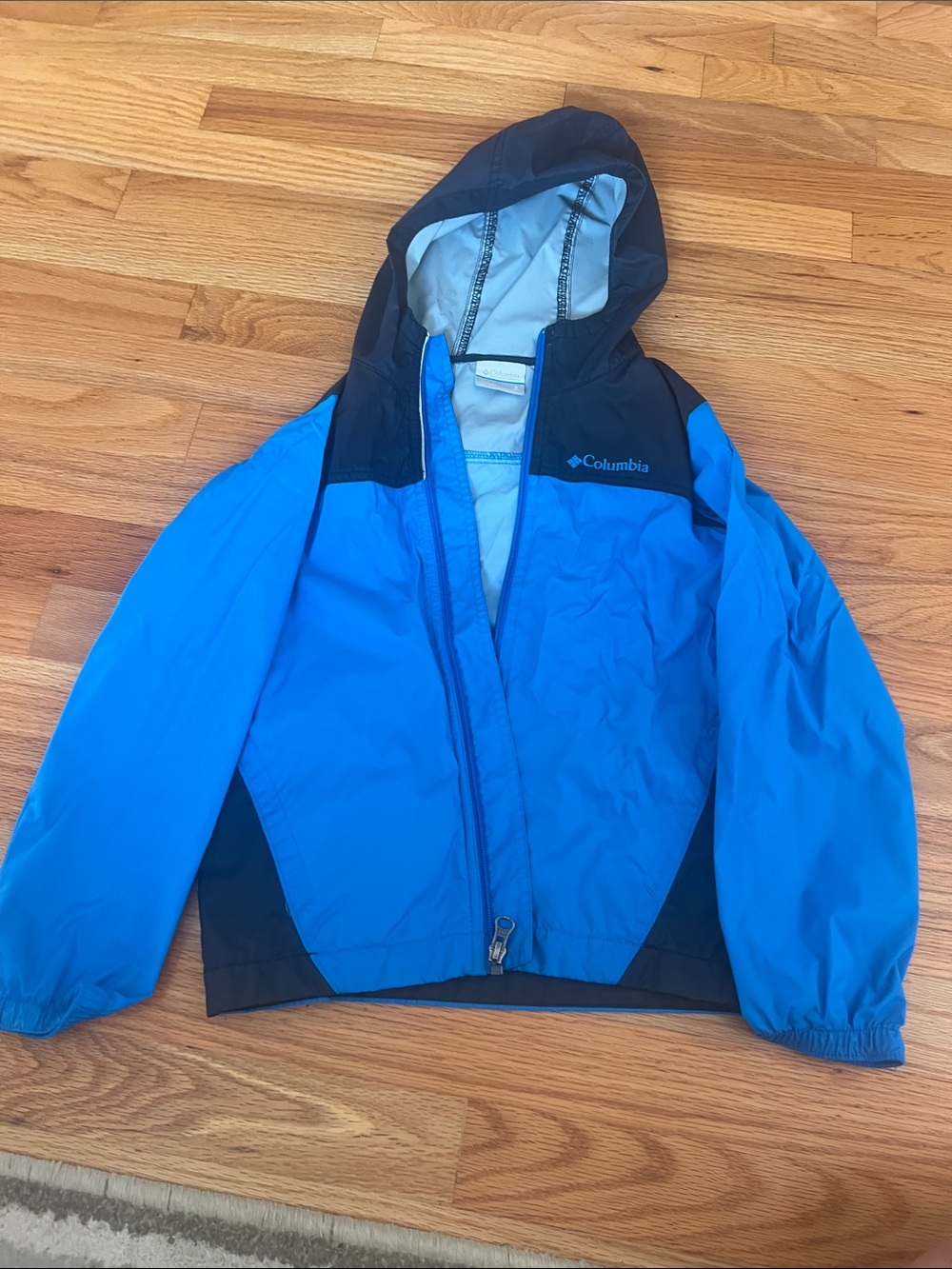Columbia Kids Blue and Navy Hooded Rain Jacket